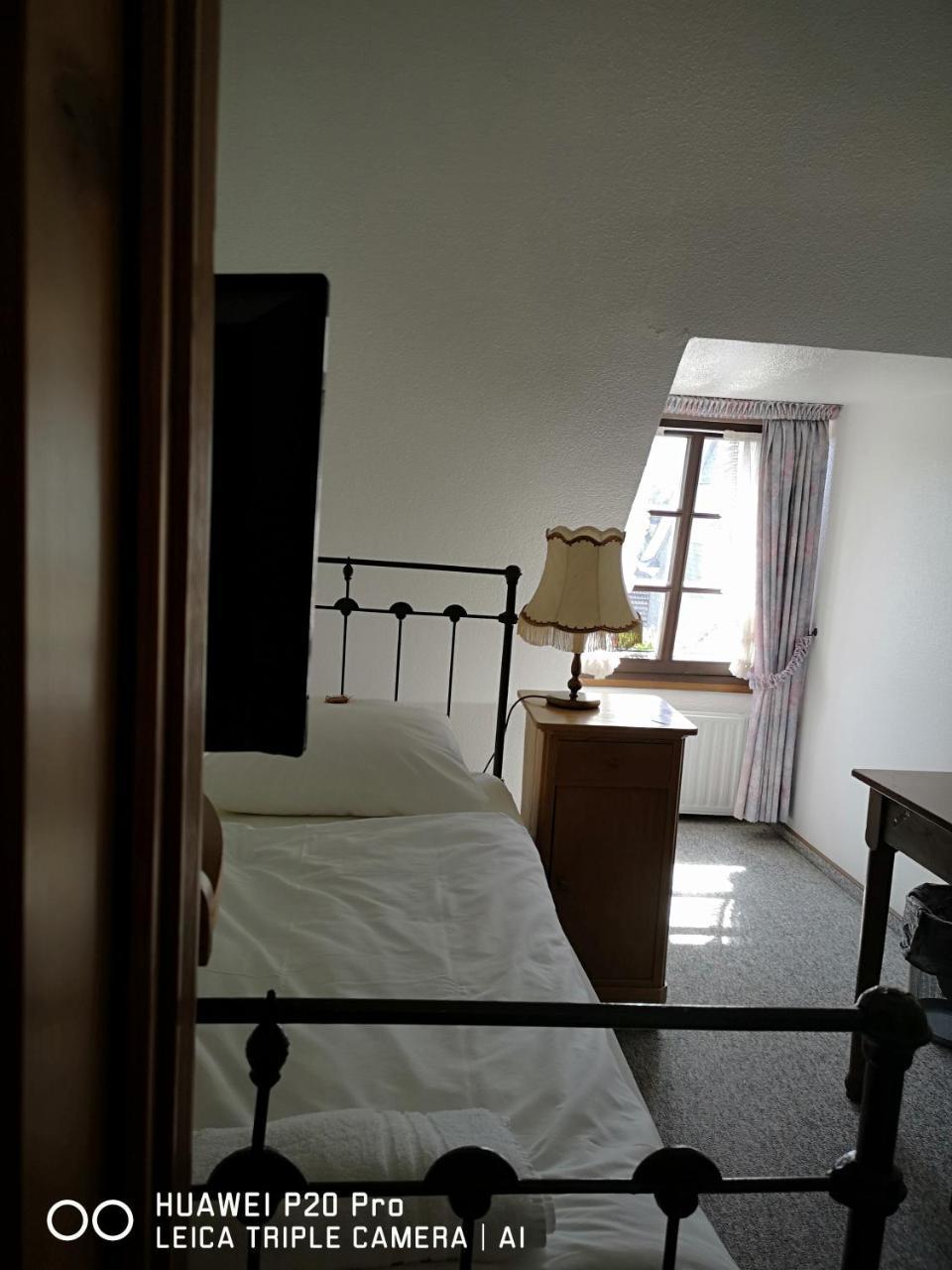 Hotel Zur Post Dabringhausen - Contactless Self Check-In Wermelskirchen Exterior foto